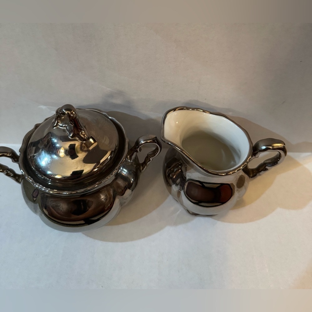 Bavarian Vintage Sugar Bowl & Creamer Set